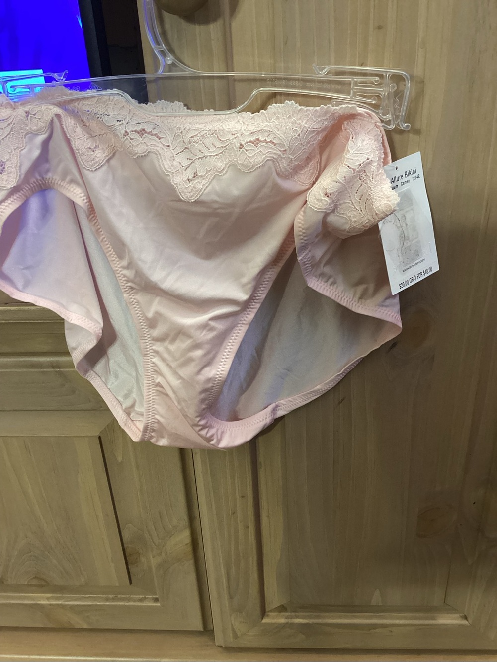 Lace-Trim Bikini Briefs in Light Pink